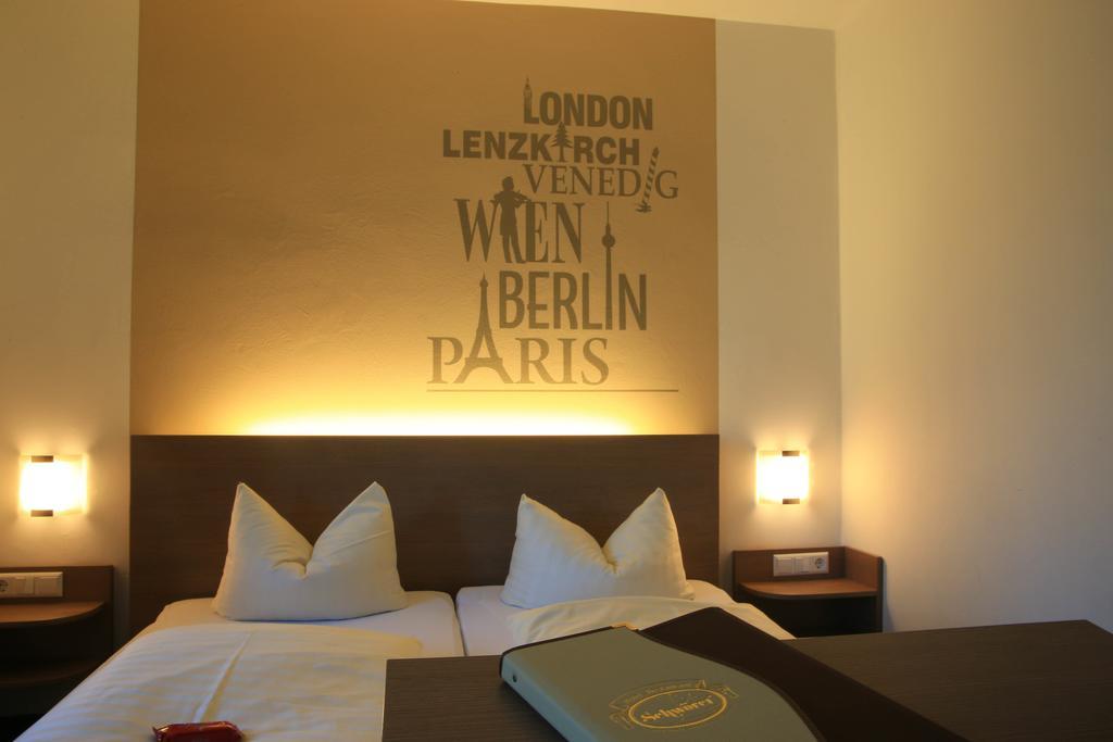 Hotel Restaurant Schwoerer Ленцкирх Номер фото